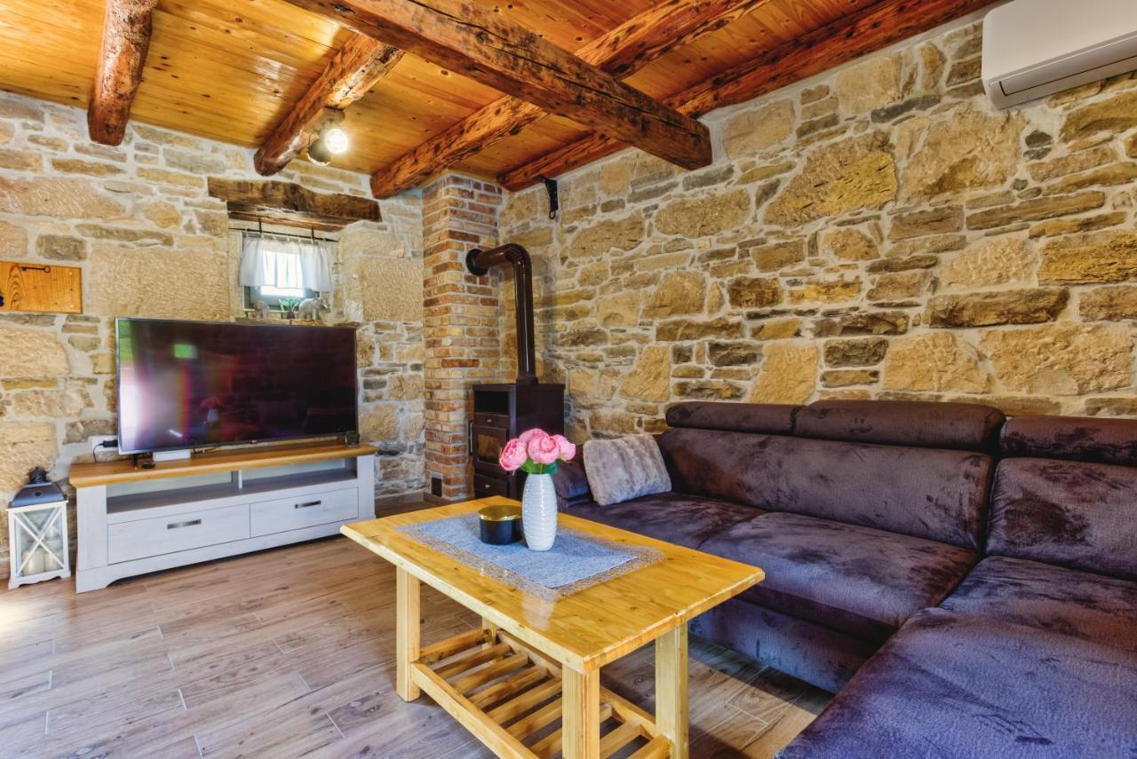 Villa Nona à Kaldir Extérieur photo